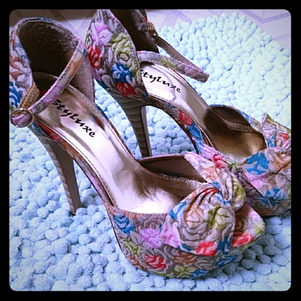 Retro/pinup heels